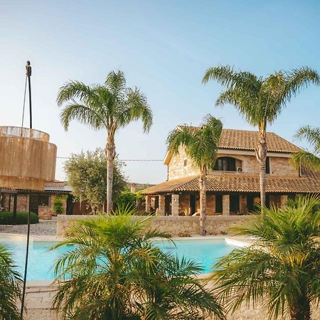 Mythos Holidays & Events Syracuse Eksteriør bilde