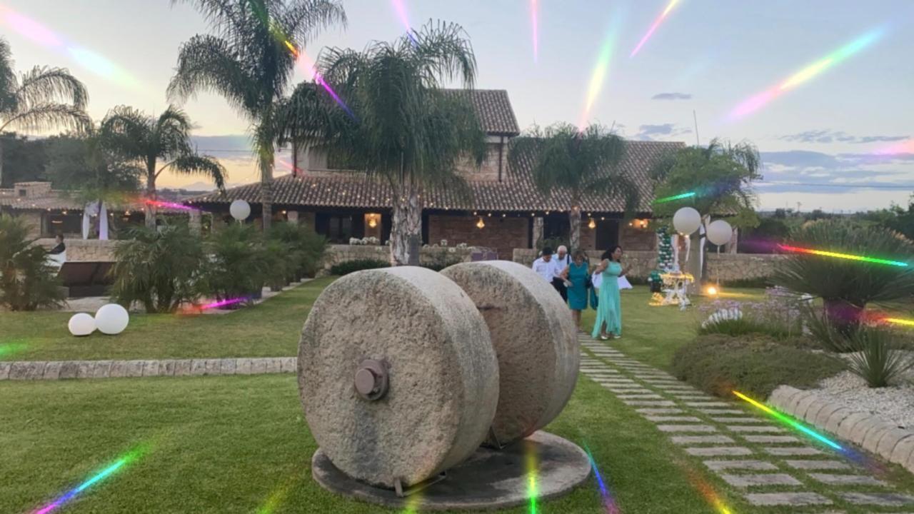 Mythos Holidays & Events Syracuse Eksteriør bilde
