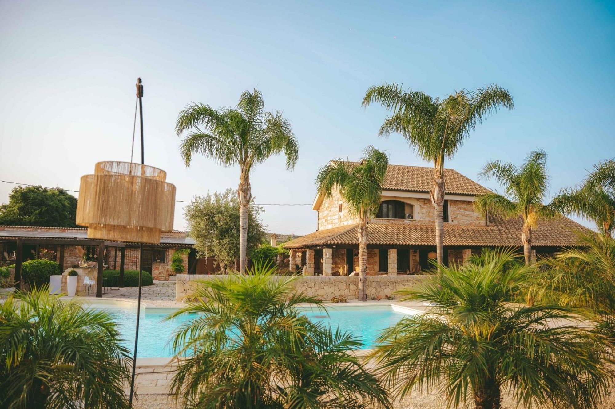 Mythos Holidays & Events Syracuse Eksteriør bilde